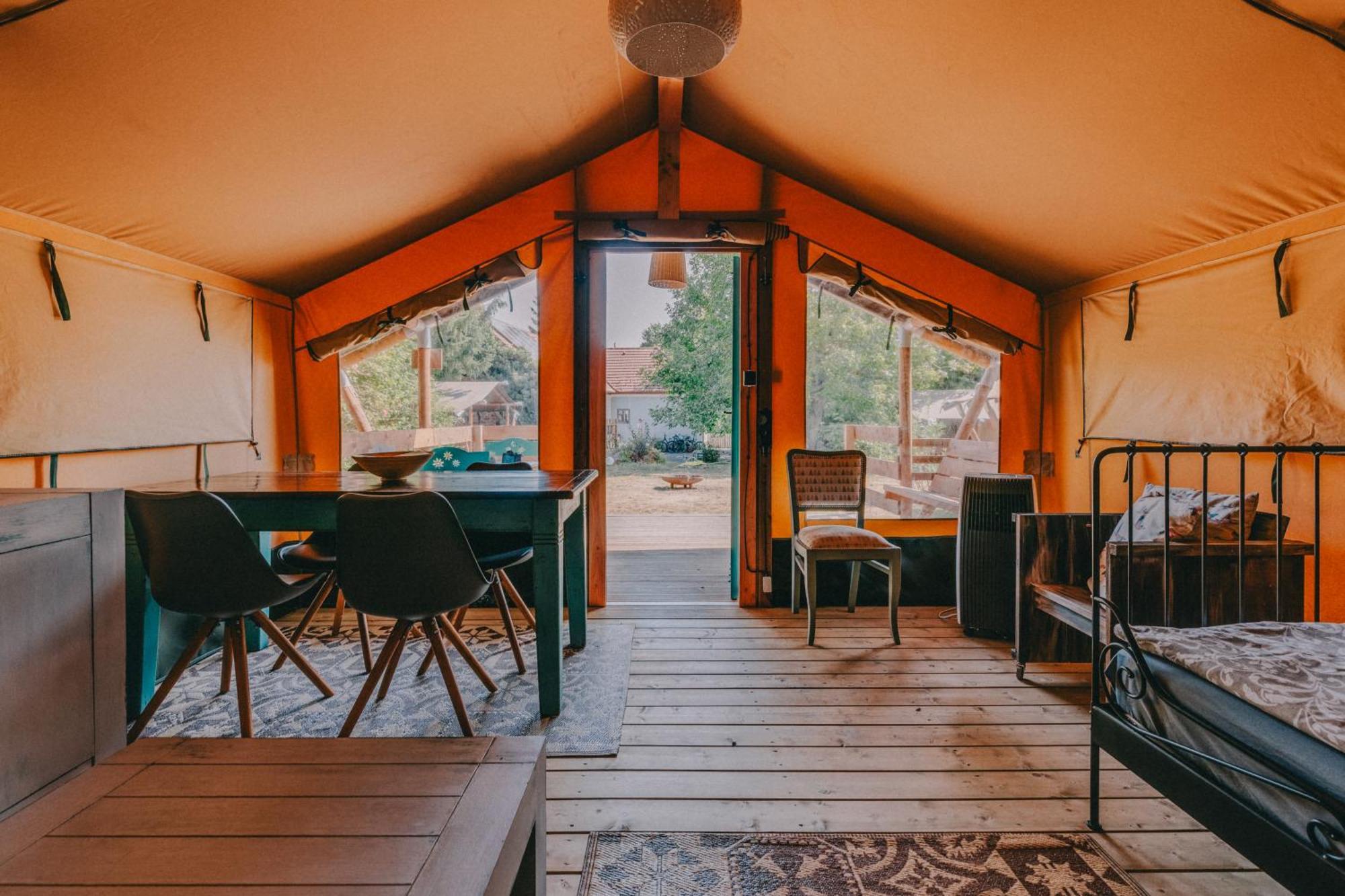 Rendes Glamping Balatonrendes Exterior foto